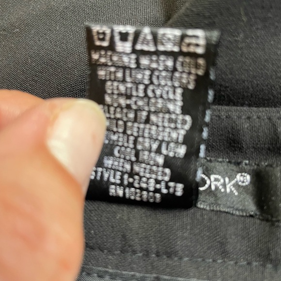 NWT Briggs New York Women's Petite Dress Pant Classic Black, No Pockets. Size 4P - Picture 10 of 17